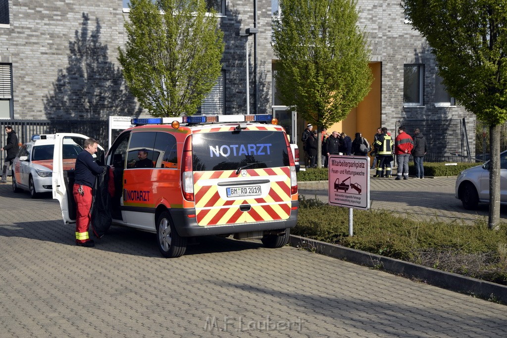 Schwerer VU LKW Zug Bergheim Kenten Koelnerstr P058.JPG - Miklos Laubert